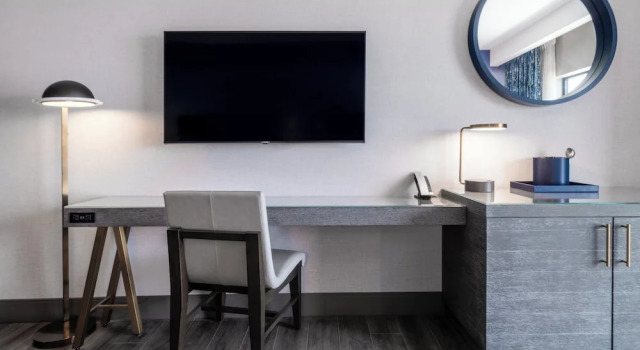 Четырёхместный номер Premium с видом на залив Hotel Indigo Panama City Marina by IHG