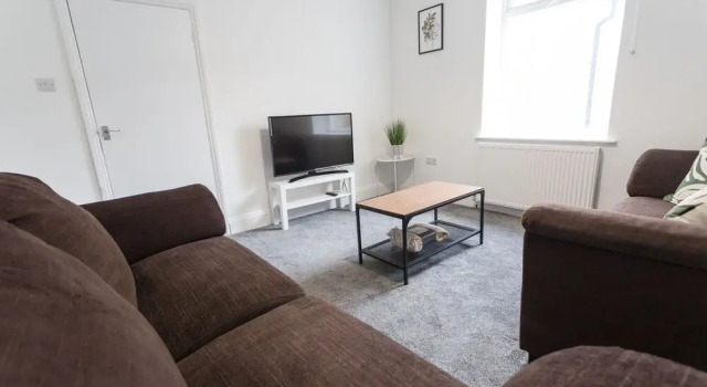 Short Stay Bristol - Foster House