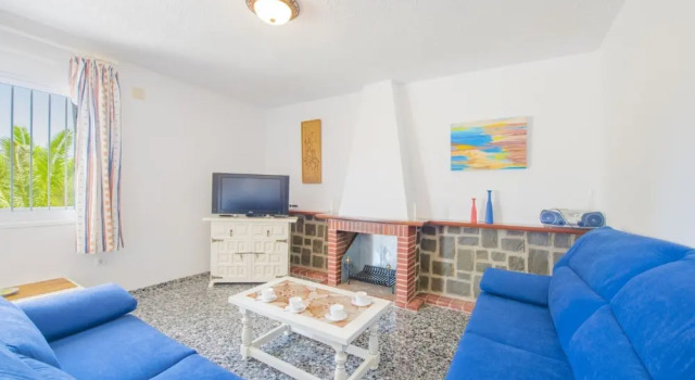 Villa - 3 Bedrooms with Pool and WiFi - 105022