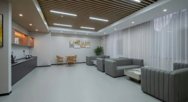 Yilin Hostel