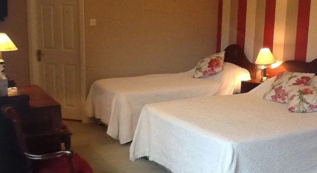 Ashdene Country Home, Rezervasyon Otel Clonmore İrlanda
