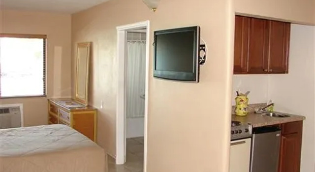 Traveler Motel, Забронировать Мотель Мотели Клируотер-Бич, Мотель