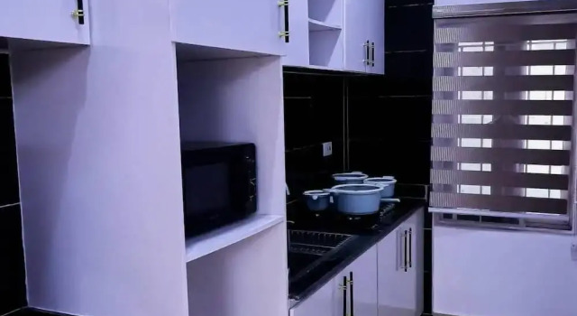 Purple Lavender Court Apartment, Book Apartment Ikoyi 