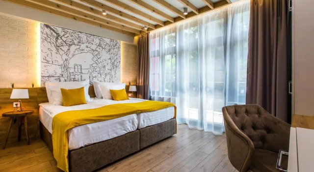 Двухместный номер Standard с балконом HillHouse Plovdiv