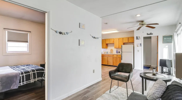 3 Mi to Belmont Stakes! Pet-friendly Home w/ Patio
