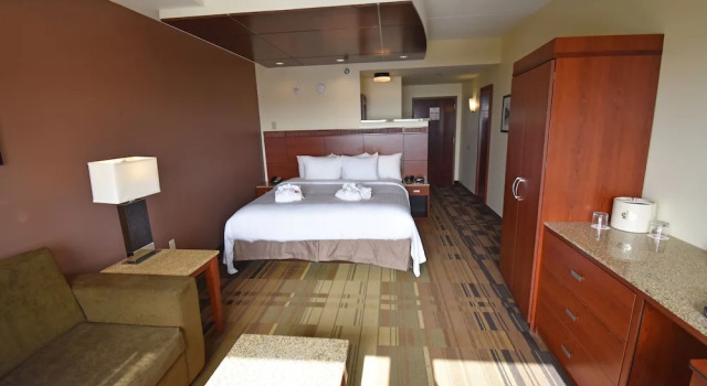 Двухместный номер Executive Canad Inns Destination Center Grand Forks