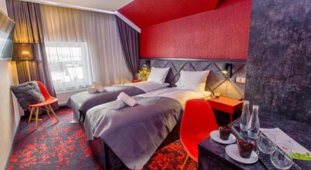 Stacja Snu, Prenota Hotel Bytów Pomerania