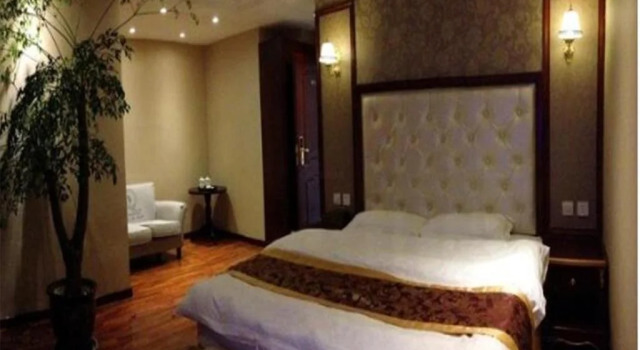 Zitong Ouyuelai Hotel, Varaa Hotelli Hotellit Sichuan pysäköinnillä, Pysäköinti