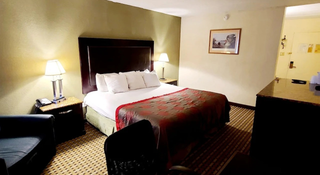 Номер Economy Town Inn