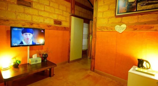 Damso Guest House