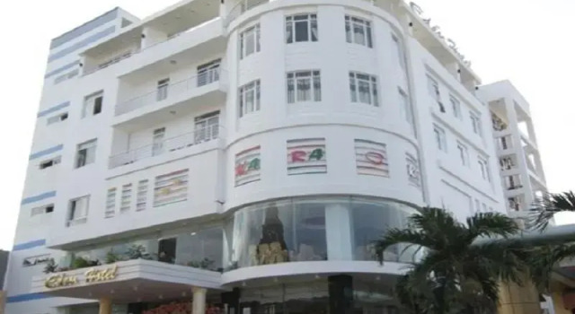 EDEN QUY NHON HOTEL, Забронировать Отель Куинён Binh Dinh