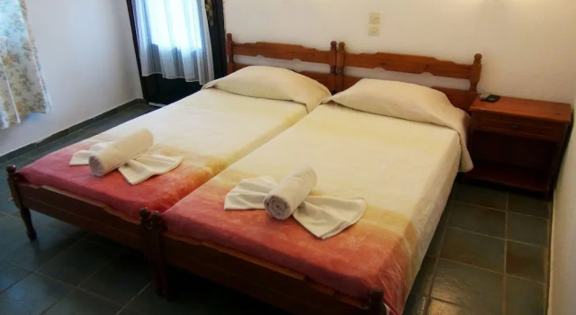 Студия Standard с балконом Camelia studios Skiathos Town