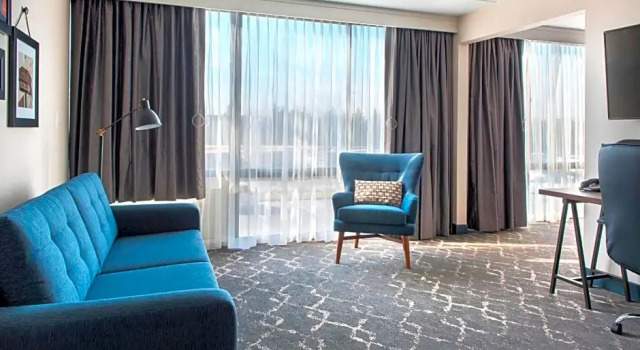 Двухместный люкс Four Points Philadelphia Northeast