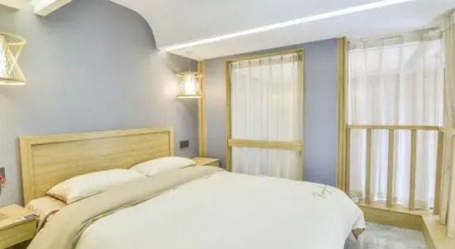 Люкс Blue Bird Inn