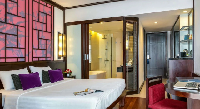 Номер Deluxe Novotel Ha Long Bay Hotel