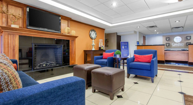 Comfort Inn & Suites Norman near University, Prenota Hotel Norman Oklahoma