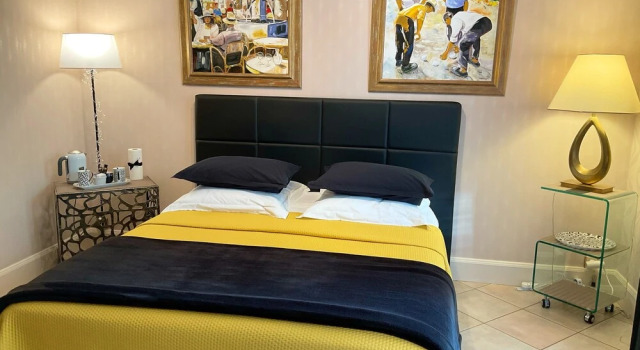 Villa l'Olivier, Chambre d'Hôtes Les Volets Bleus