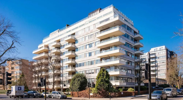 Regents Park Penthouse