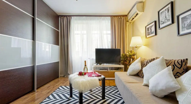 GMApartments (ДжиЭмАпартментс) на улице Черняховского