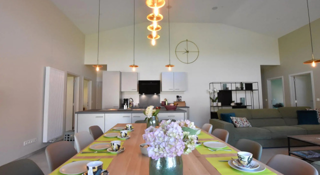 Tasteful Holiday Home in Sijsele-brugge With Garden, Rezerwuj Dom wakacyjny Hotele w Bruksela z parkingiem, Parking