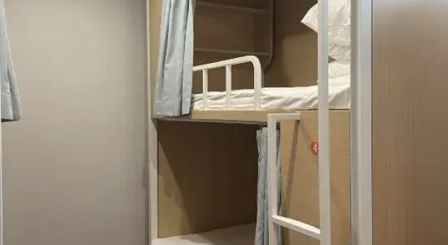 Кровать в общем номере (женский номер) Huilin Home Hotel (Wangjing Xincheng)