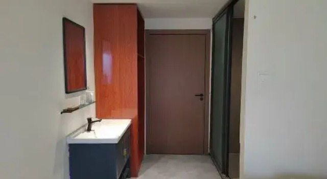 Holiday Inn Kangding Yuntian, Prenota Hotel Hotel a Kangding con parcheggio, Parcheggio