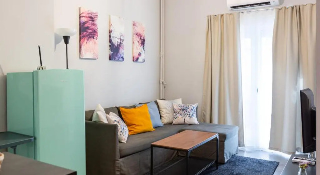 Brosi Apartment, Забронировать Апартаменты/квартира Апартаменты Острова Иоаннина, рядом с Музей греческой истории и восковых фигур имени Павлоса Вреллиса, Апартаменты/квартира