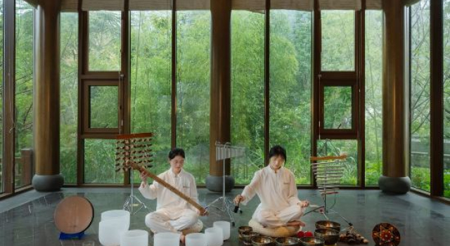 Julong Guniujiang Resort, Book Ferieresort 5-stjernede hoteller i Chizhou, 5*