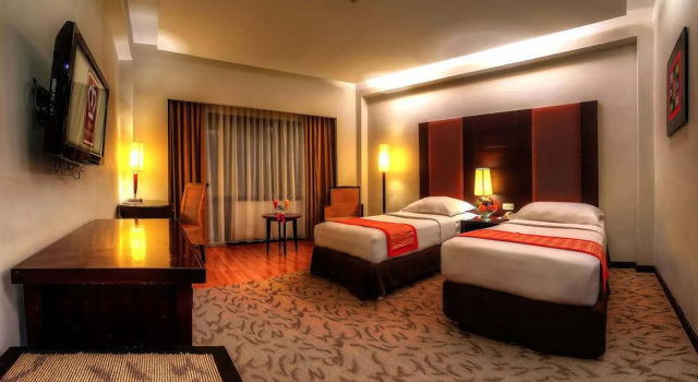 Hotel Pangeran Beach