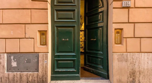 Boschetto, Забронировать Апартаменты/квартира Апартаменты Рима, рядом с Piazza della Madonna dei Monti, Апартаменты/квартира