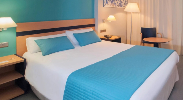 Трёхместный номер Standard Ibis Styles Zaragoza Centro