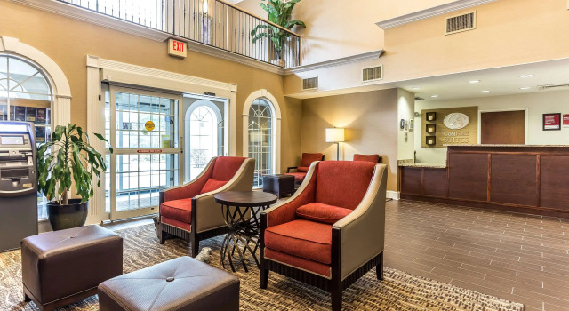 Comfort Suites Myrtle Beach Central, Забронировать Отель Миртл-Бич Гранд-Странд
