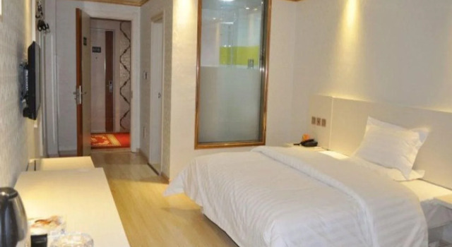 7 Days Inn Diqing Shangri-la Old Town Branch, Varaa Hotelli Edulliset hotellit kohteessa Yunnan