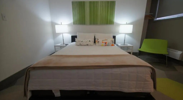 Двухместный номер Deluxe HI Calgary City Centre - Hostel