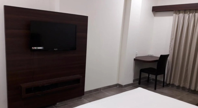 Hotel Global Inn I by FabHotels