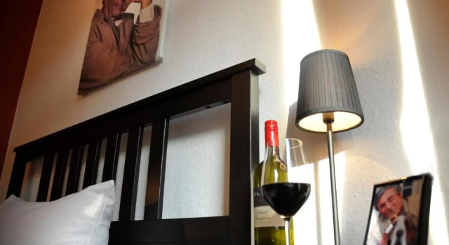 Номер Standard EIFELkrimihotel