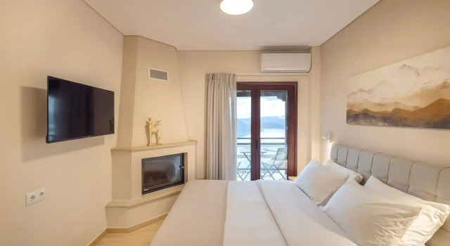 Двухместный номер Standard с балконом и с видом на озеро Lake Kremasta Hotel