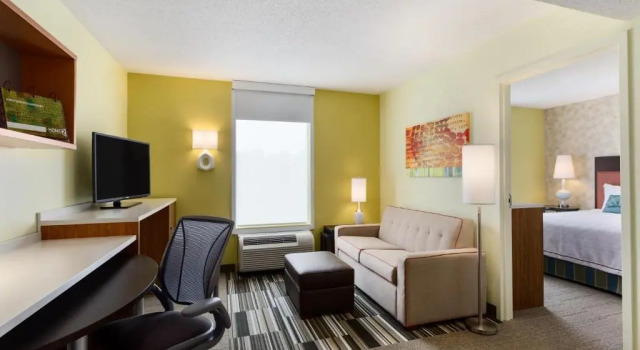 Четырёхместная студия Home2 Suites by Hilton Pittsburgh Cranberry
