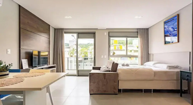 Студия Elus - Building With Rooftop Pool 350m From the Beach!