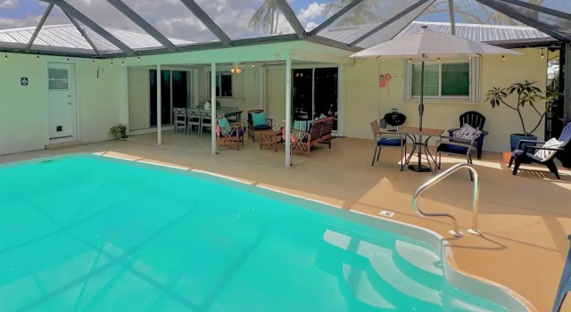 Коттедж Saltwater Pool & Dog Friendly: The Cape Escape