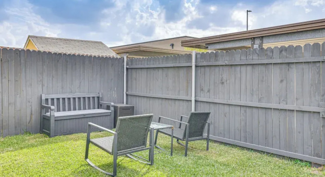 Апартаменты Great for Travel Nurses: 2BR East Dallas Townhome!