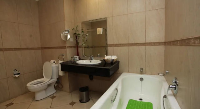 Deluxe Zimmer Crossroads Hotel