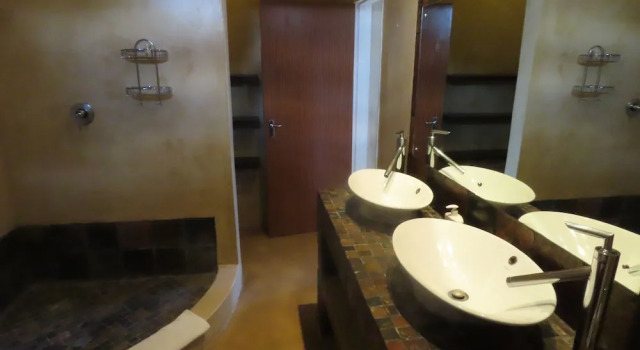 Номер Comfort Sunset Lodge & Safaris
