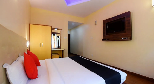 Capital O 1608 Hotel the Grand Welcome