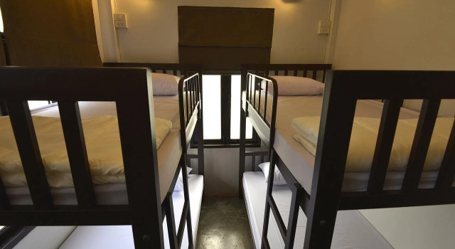 Some Rest Hostel Khao San, Rezervovat Hostel Hostely v Central Thailand, Hostel
