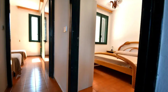 Коттедж с 2 комнатами Comfortable Three-room Villa Located in Torre Dell'orso on the Ground Floor