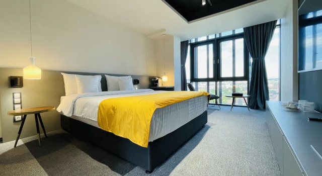 Habitación doble Estándar 1 dormitorio con vista a la ciudad WERK Hotel & SPA