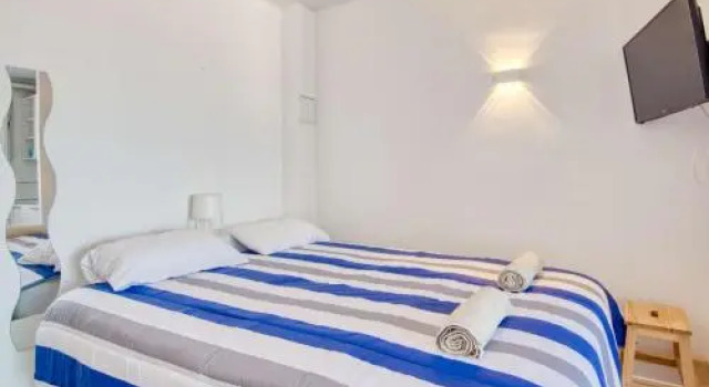 Appartement - Les Pieds Dans LEau, Забронировать Апартаменты/квартира Сис-Фур-Ле-Плаж Var coast