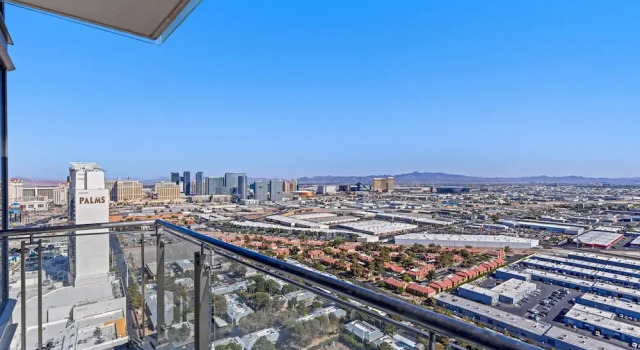 Апартаменты Deluxe Palms Place Condo Hotel & Casino