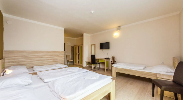 Nad Královnou Hotel & Restaurant